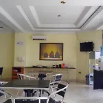 Quint Hotel