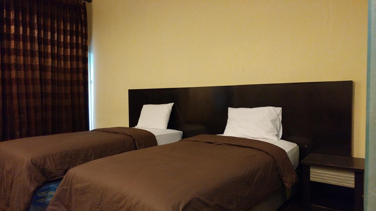 Quint Hotel